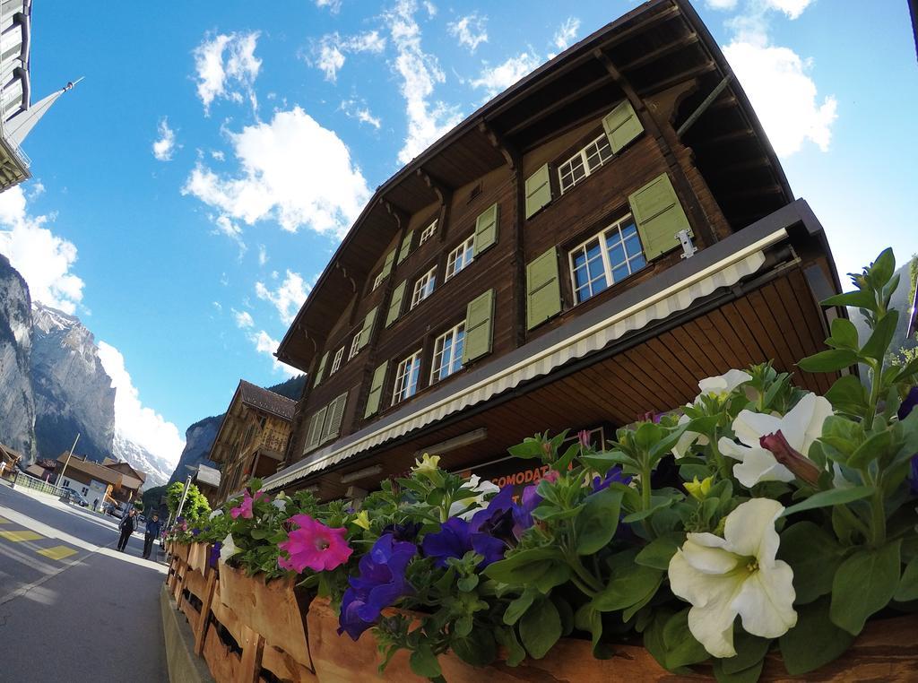 Ferienwohnung Base Cafe Lauterbrunnen Exterior foto