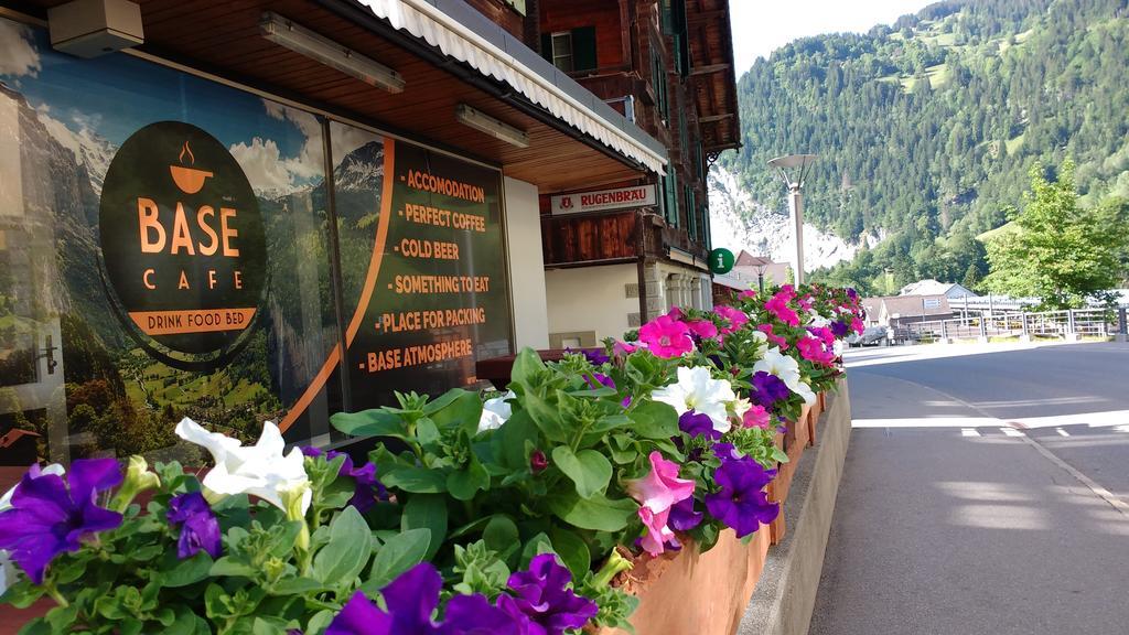 Ferienwohnung Base Cafe Lauterbrunnen Exterior foto